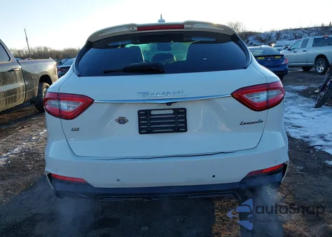 2020 Maserati Levante Gransport из США, поврежденный, VIN ZN661XUS3LX341446